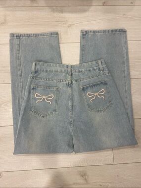 cute baggy bow jeans